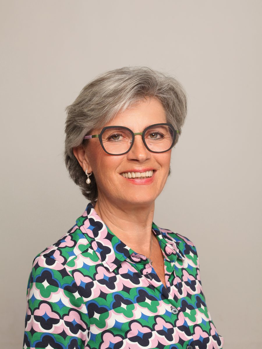 Porträt von Regina Schulze, Friseurmeisterin und Stilberaterin